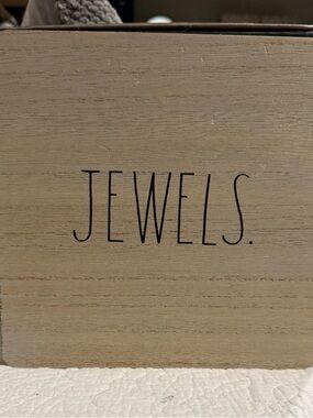 Rae Dunn JEWELS. Wooden Jewelry Box in Natural Wood with Black Lettering